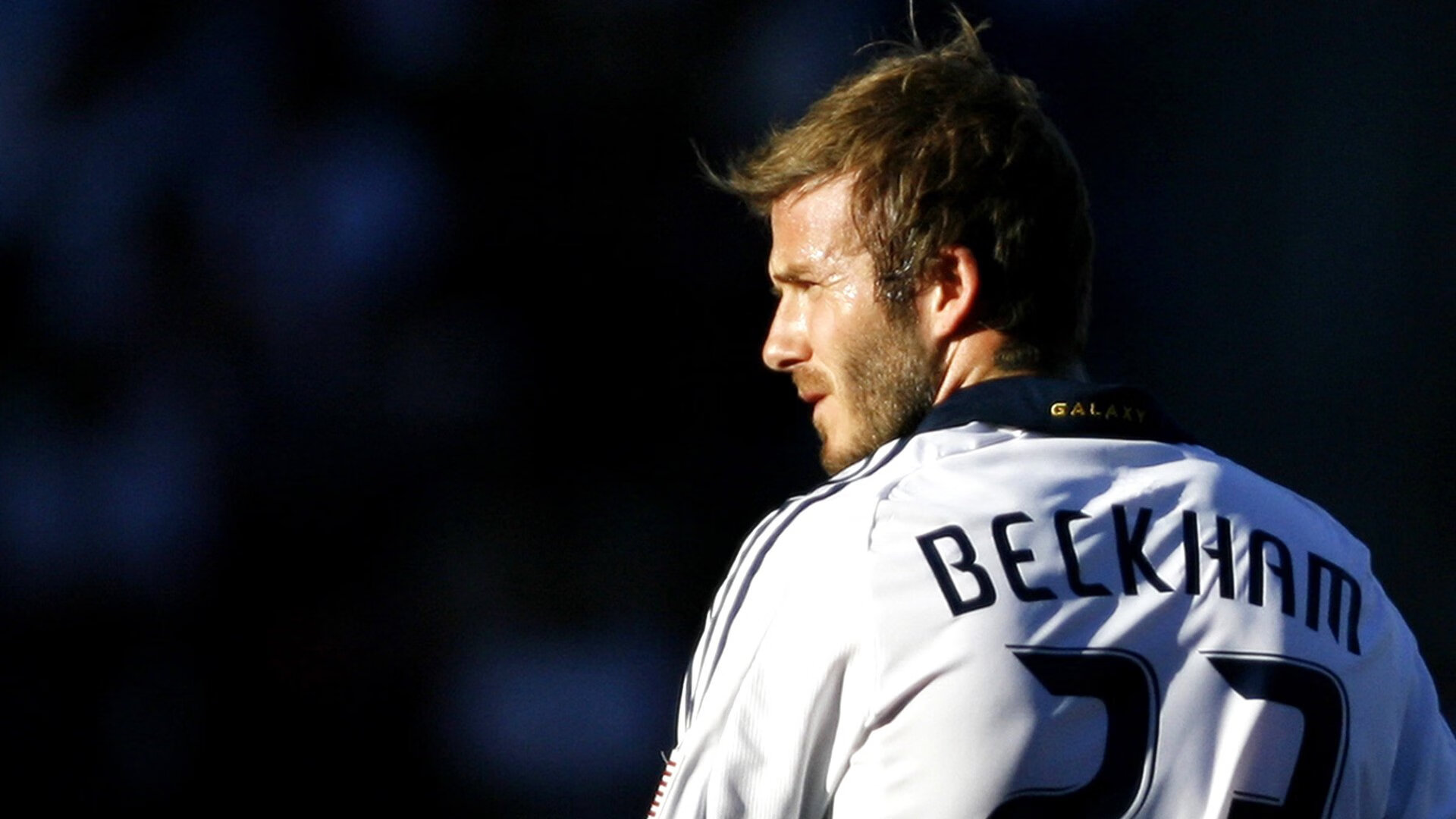 九游游戏中心下载-“中超赛场新规实施，提升比赛公平性”，中超赛场要求